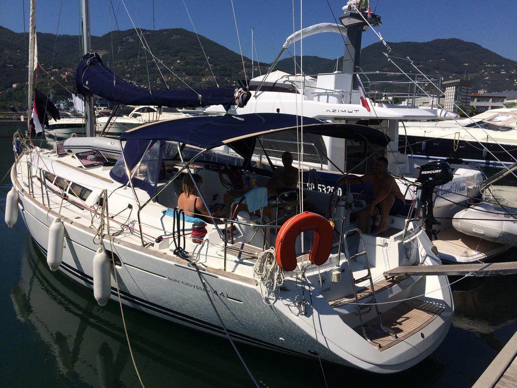 Hotel Madyson Sailing La Spezia Esterno foto